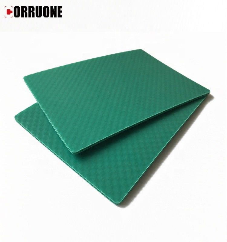 রঙিন Polypropylene Coreflute শীট 2400mm হলুদ কোরেক্স বোর্ড
